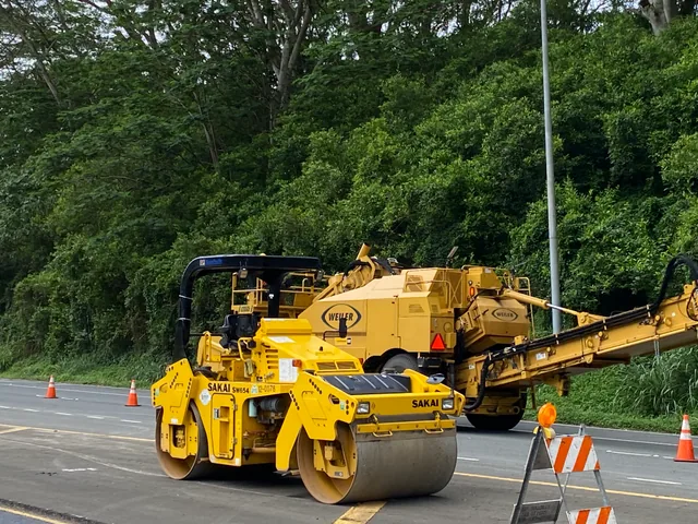 Road roller and paving equipment